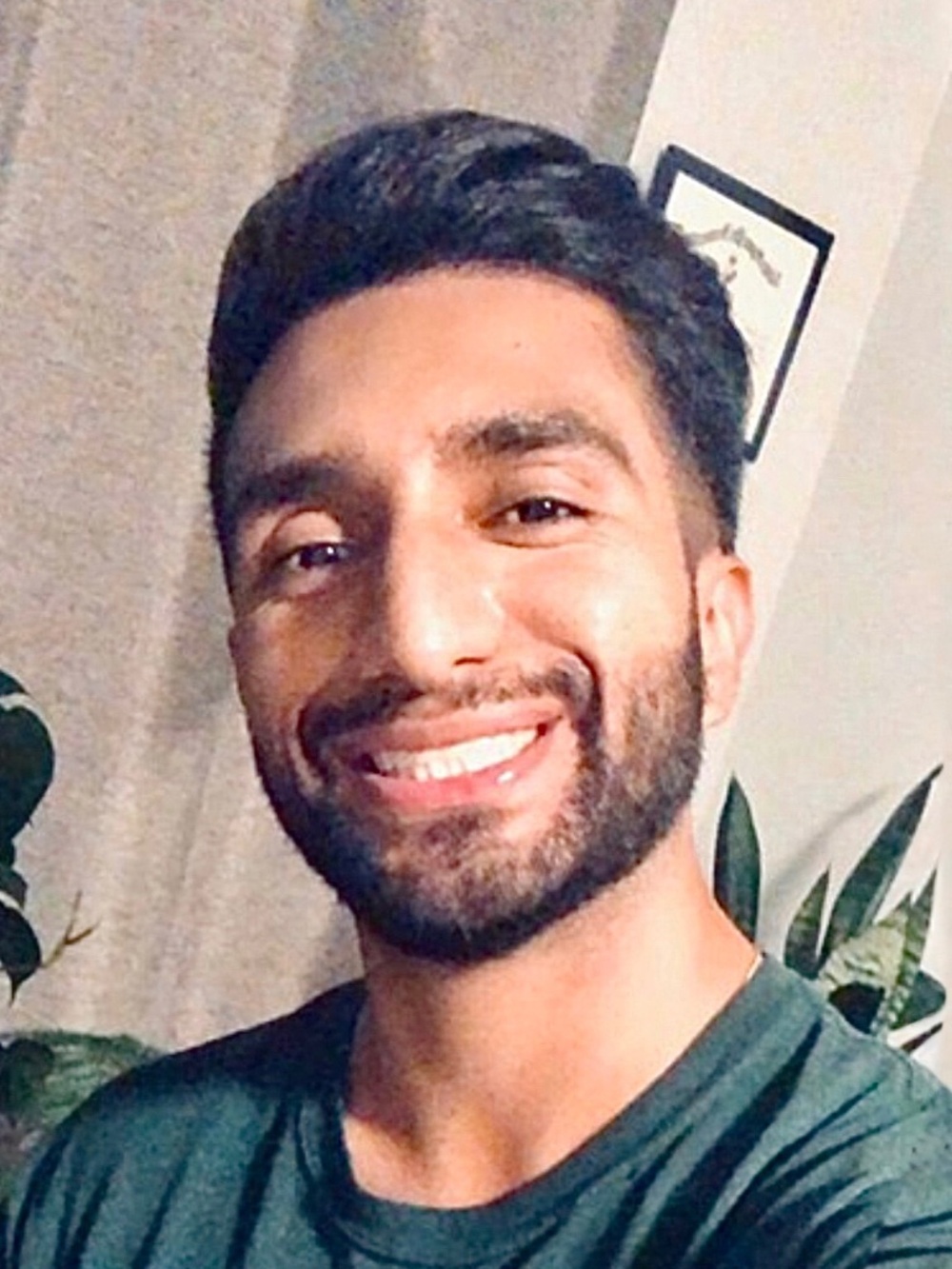 Meet your Posher, Hugo